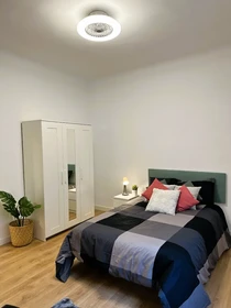 Room for rent with double bed Zaragoza