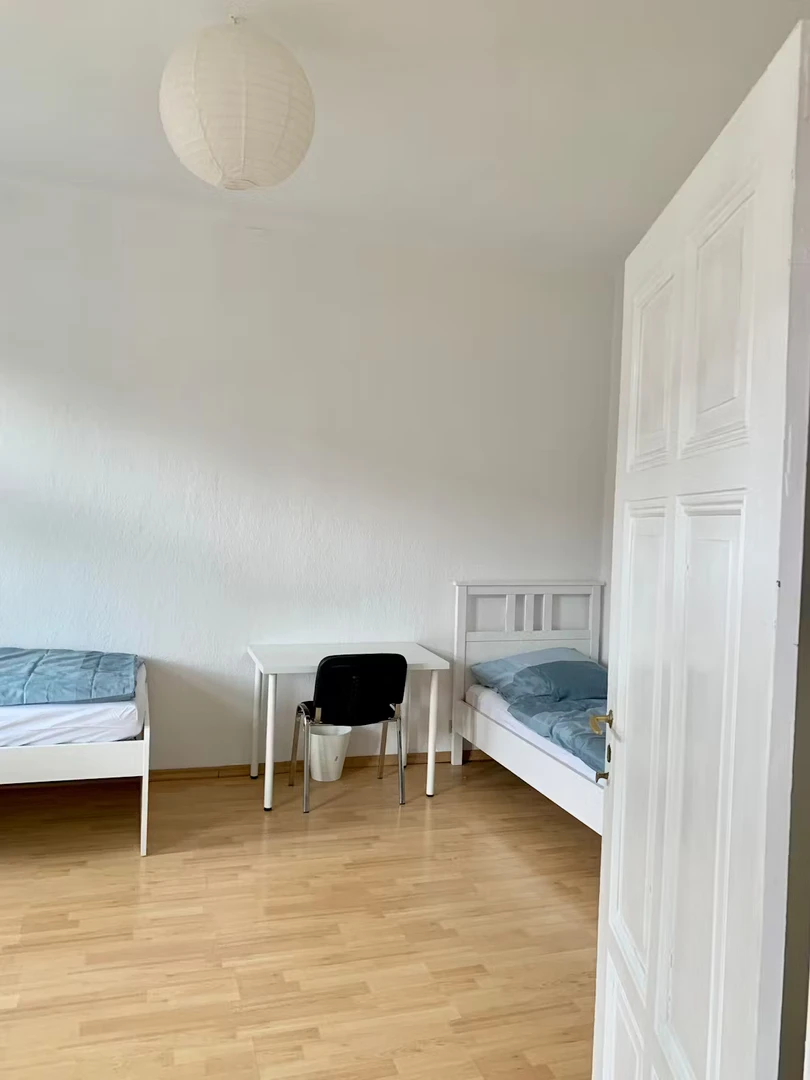 Cheap shared room in Berlin