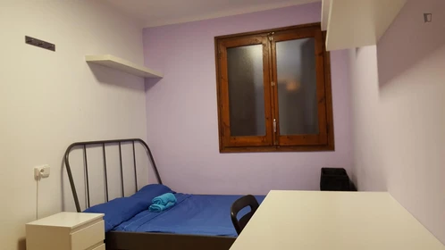 Renting rooms by the month in Mataró