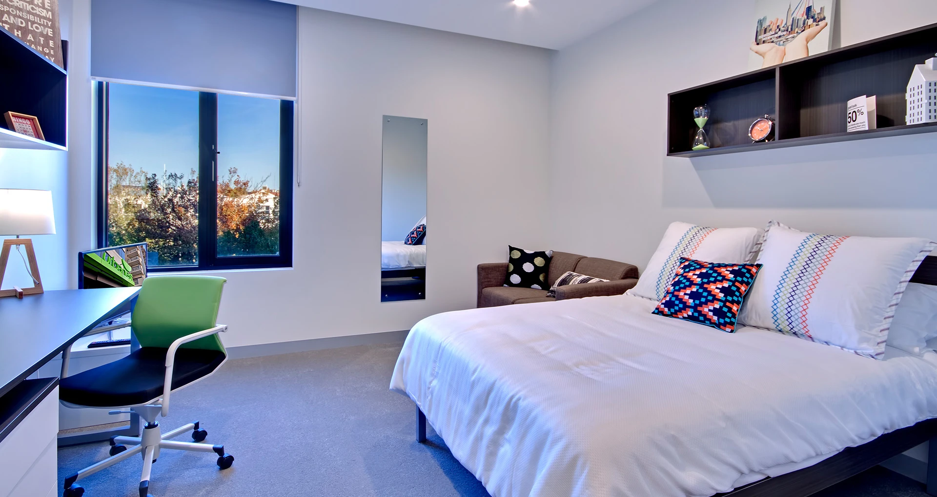 Cheap shared room in Melbourne