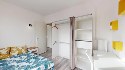Alquiler de habitación en piso compartido en Pau