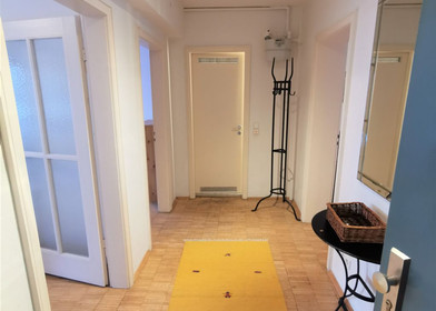Luminoso e moderno appartamento a Hannover
