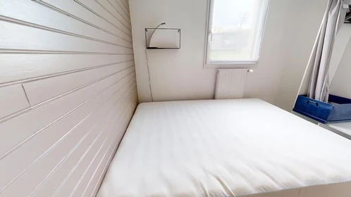 Room for rent with double bed Amiens