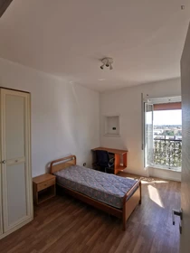Alquiler de habitación en piso compartido en Foggia