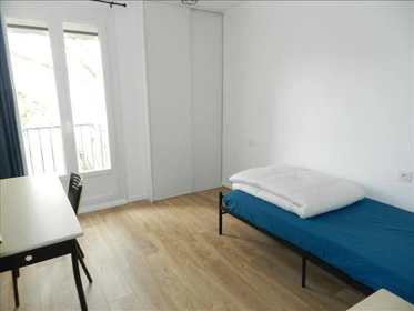 Zimmer mit Doppelbett zu vermieten Perpignan