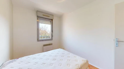 Apartamento totalmente mobilado em Toulouse