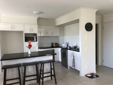 Helles Privatzimmer in Gold Coast