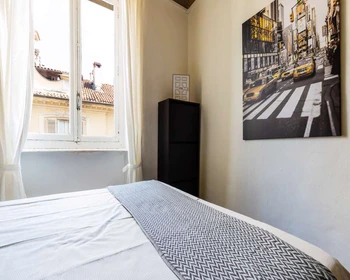 Alquiler de habitación en piso compartido en Turín