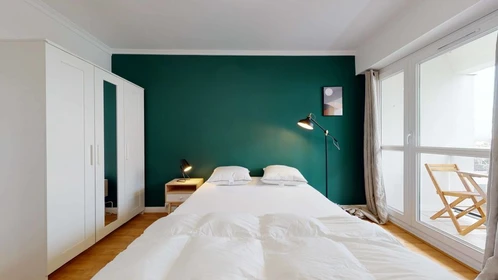 Pokój do wynajęcia z podwójnym łóżkiem w Bordeaux