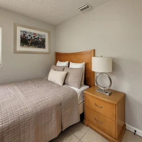 Accommodation with 3 bedrooms in Gainesville