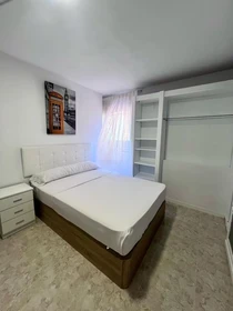 Zimmer zur Miete in einer WG in Madrid
