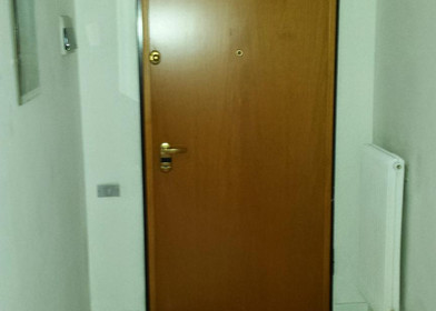 Room for rent with double bed Brescia