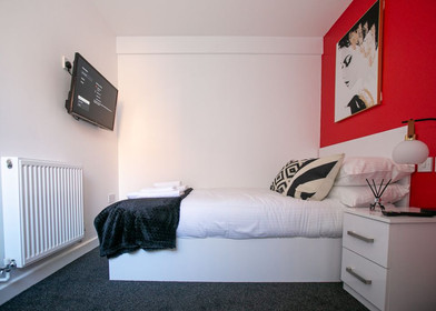 Alojamiento con 3 habitaciones en Leicester