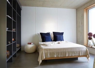 Appartamento con 2 camere da letto a Colonia