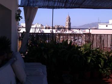 Alquiler de habitación compartida muy luminosa en Málaga
