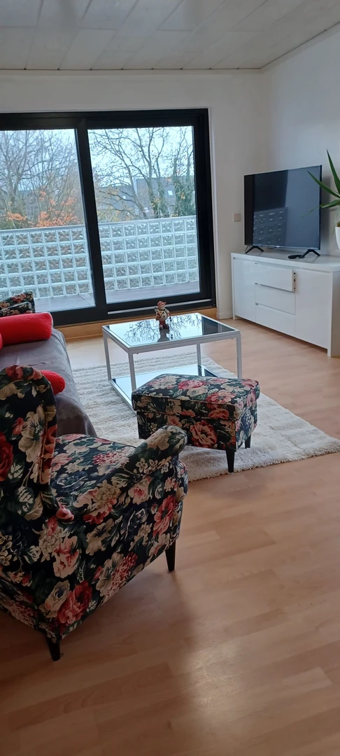 Apartamento entero totalmente amueblado  en Leverkusen