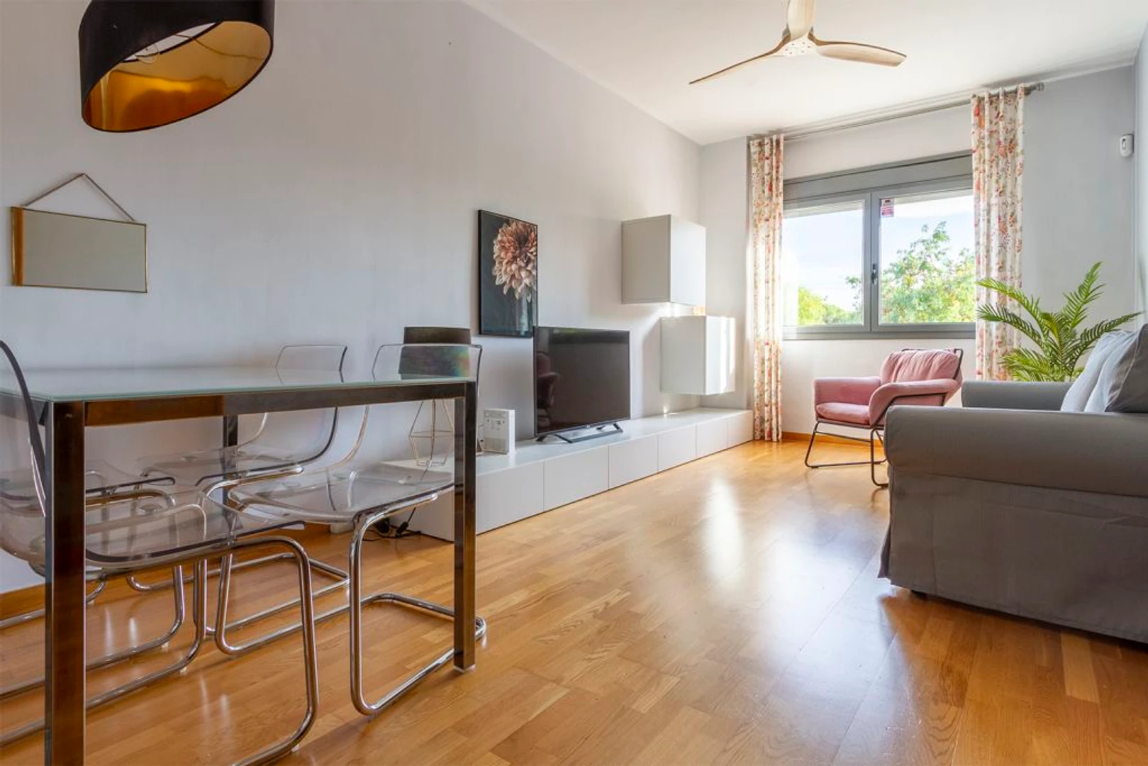 Two bedroom accommodation in Terrassa