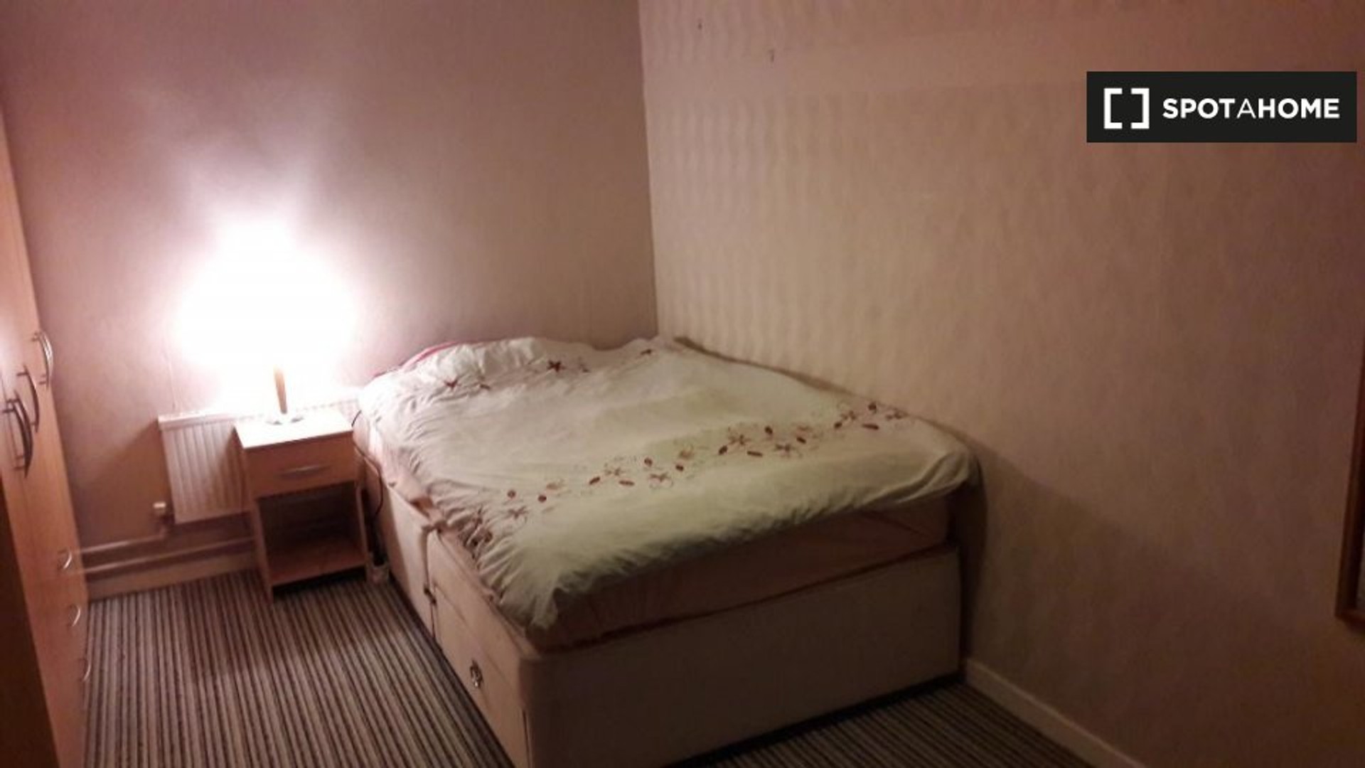 Room for rent in a shared flat in Nottingham