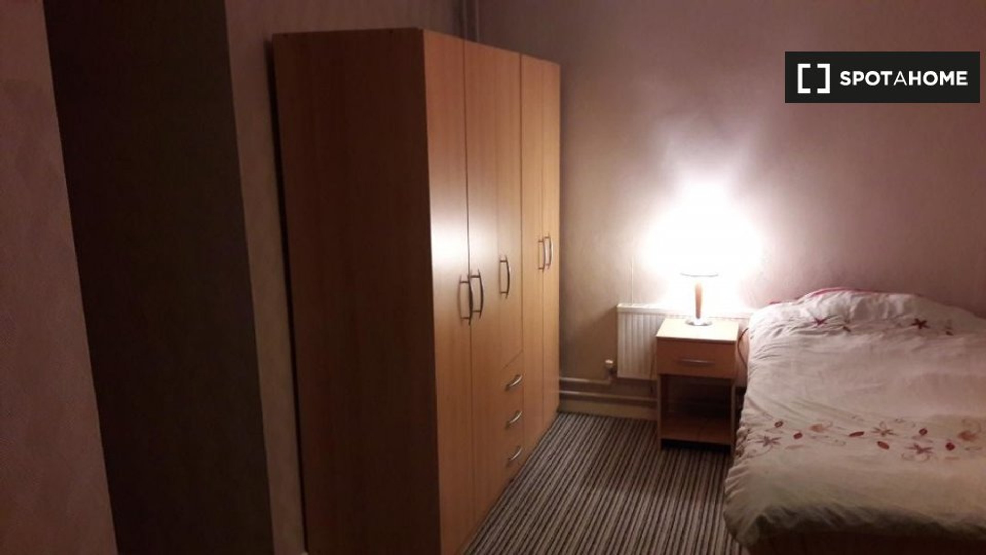 Room for rent in a shared flat in Nottingham