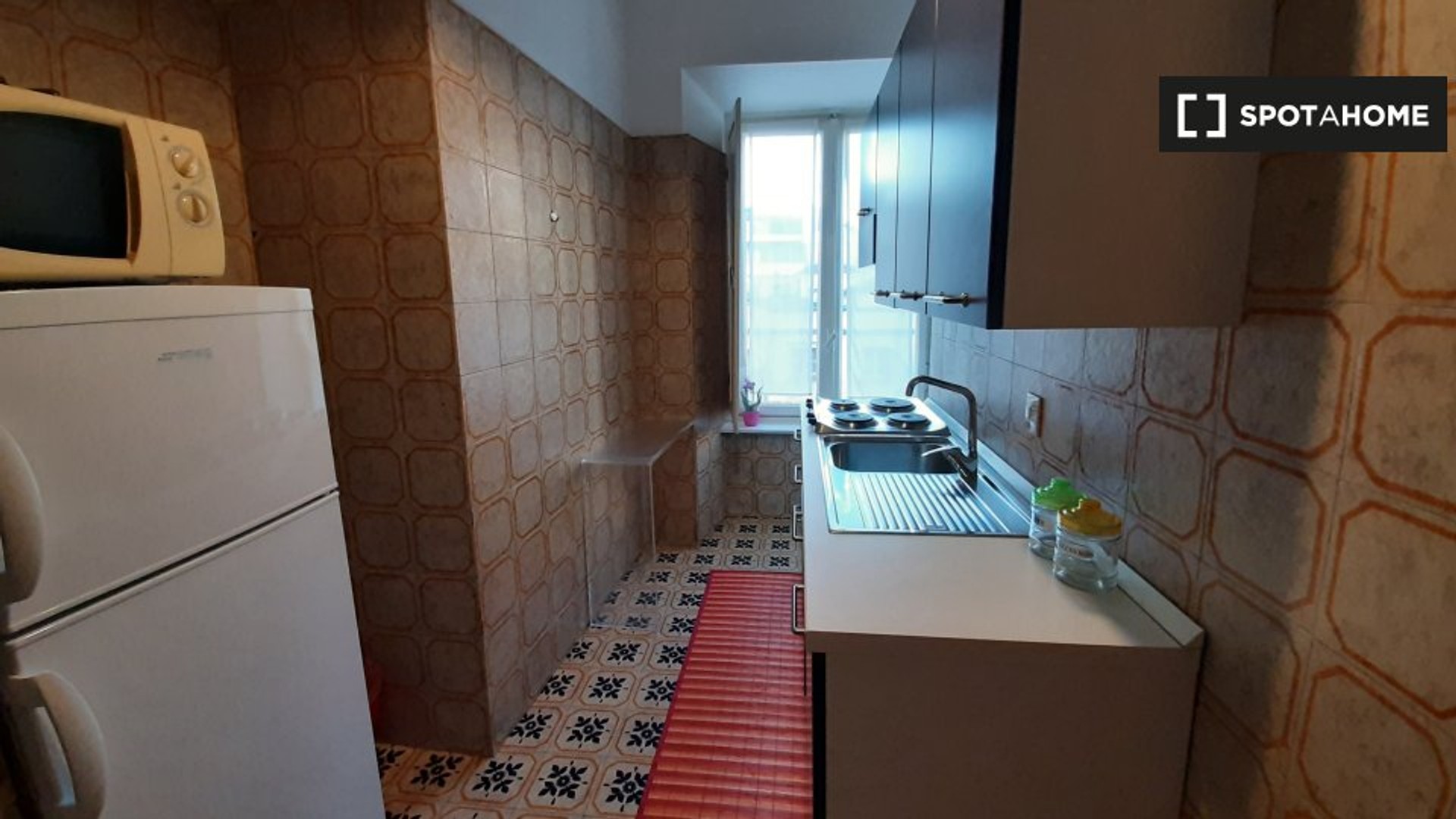 Apartamento moderno e brilhante em Turim