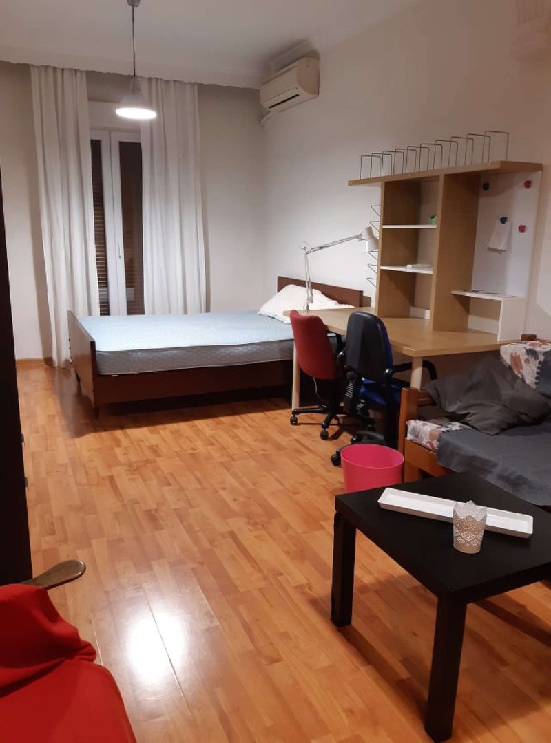 Room for rent in a shared flat in Thessaloniki