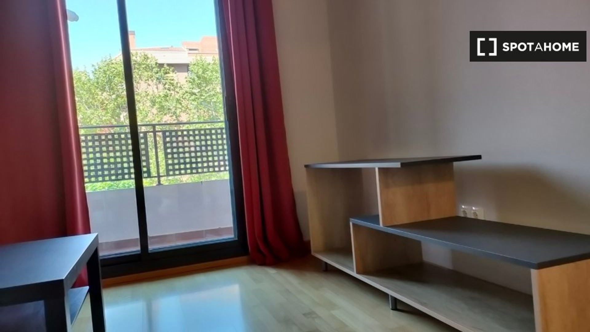 Appartement entièrement meublé à Alcalá De Henares
