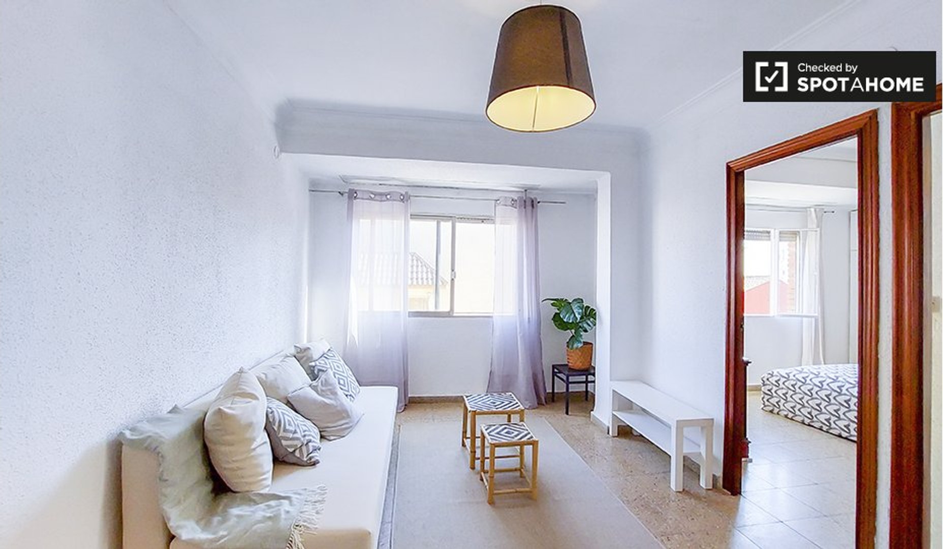 Moderne und helle Wohnung in Burjassot